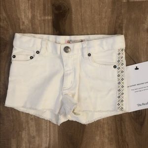 Bon point brand size 6 girls shorts . NWOT.